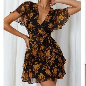 Super cute cocktail dress